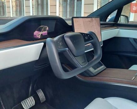 Серый Тесла Модель Х, объемом двигателя 0 л и пробегом 5 тыс. км за 52999 $, фото 30 на Automoto.ua