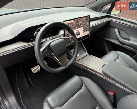 Тесла Модель Х 2023 у Києві на Automoto.ua Сірий Тесла Модель Х, об'ємом двигуна 0 л та пробігом 23 тис. км за 49999 $, фото 22 на Automoto.ua
