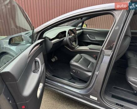 Тесла Модель Х 2023 у Києві на Automoto.ua Сірий Тесла Модель Х, об'ємом двигуна 0 л та пробігом 23 тис. км за 49999 $, фото 19 на Automoto.ua