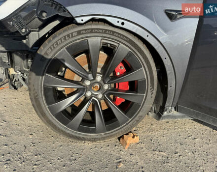 Сірий Тесла Модель Х, об'ємом двигуна 0 л та пробігом 37 тис. км за 35000 $, фото 9 на Automoto.ua