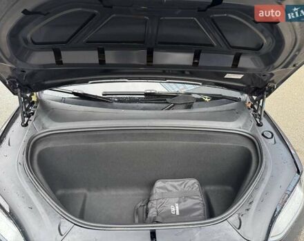 Тесла Модель Х 2023 у Києві на Automoto.ua Сірий Тесла Модель Х, об'ємом двигуна 0 л та пробігом 23 тис. км за 49999 $, фото 13 на Automoto.ua