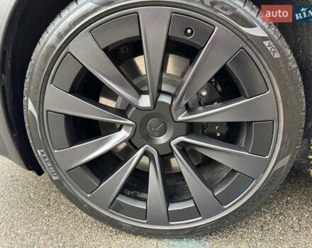 Тесла Модель Х 2023 у Києві на Automoto.ua Сірий Тесла Модель Х, об'ємом двигуна 0 л та пробігом 23 тис. км за 49999 $, фото 8 на Automoto.ua