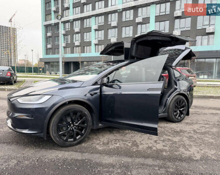Серый Тесла Модель Х, объемом двигателя 0 л и пробегом 18 тыс. км за 56900 $, фото 6 на Automoto.ua