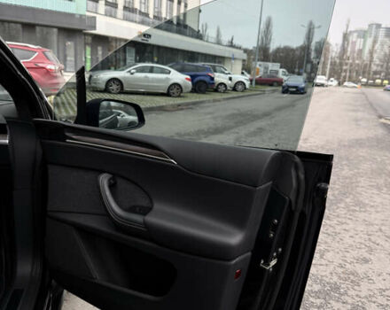 Серый Тесла Модель Х, объемом двигателя 0 л и пробегом 18 тыс. км за 56900 $, фото 27 на Automoto.ua