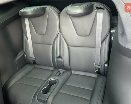 Серый Тесла Модель Х, объемом двигателя 0 л и пробегом 1 тыс. км за 70000 $, фото 29 на Automoto.ua