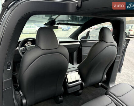 Серый Тесла Модель Х, объемом двигателя 0 л и пробегом 18 тыс. км за 56900 $, фото 26 на Automoto.ua