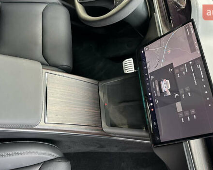 Серый Тесла Модель Х, объемом двигателя 0 л и пробегом 1 тыс. км за 70000 $, фото 36 на Automoto.ua