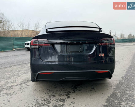 Серый Тесла Модель Х, объемом двигателя 0 л и пробегом 18 тыс. км за 56900 $, фото 7 на Automoto.ua