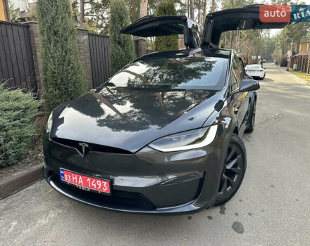 Серый Тесла Модель Х, объемом двигателя 0 л и пробегом 1 тыс. км за 70000 $, фото 4 на Automoto.ua