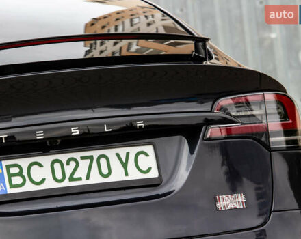 Сірий Тесла Модель Х, об'ємом двигуна 0 л та пробігом 10 тис. км за 70000 $, фото 15 на Automoto.ua