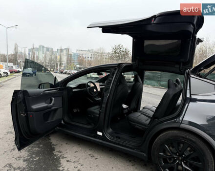 Серый Тесла Модель Х, объемом двигателя 0 л и пробегом 18 тыс. км за 56900 $, фото 28 на Automoto.ua