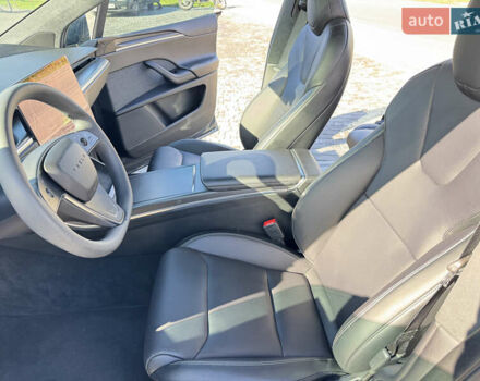 Тесла Модель Х 2024 у Києві на Automoto.ua Сірий Тесла Модель Х, об'ємом двигуна 0 л та пробігом 6 тис. км за 66300 $, фото 28 на Automoto.ua