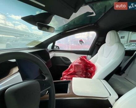 Тесла Модель Х 2025 у Рівному на Automoto.ua Сірий Тесла Модель Х, об'ємом двигуна 0 л та пробігом 12 тис. км за 42900 $, фото 32 на Automoto.ua