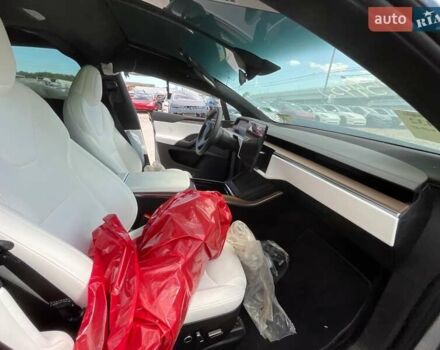 Тесла Модель Х 2025 у Рівному на Automoto.ua Сірий Тесла Модель Х, об'ємом двигуна 0 л та пробігом 12 тис. км за 42900 $, фото 15 на Automoto.ua