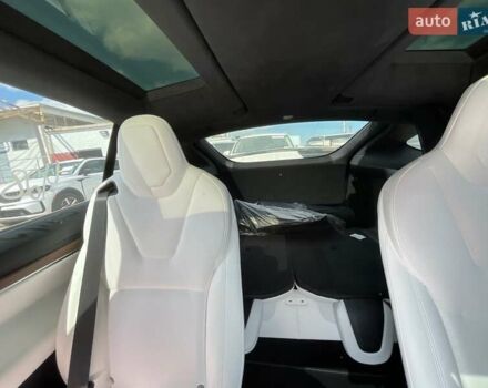 Тесла Модель Х 2025 у Рівному на Automoto.ua Сірий Тесла Модель Х, об'ємом двигуна 0 л та пробігом 12 тис. км за 42900 $, фото 23 на Automoto.ua
