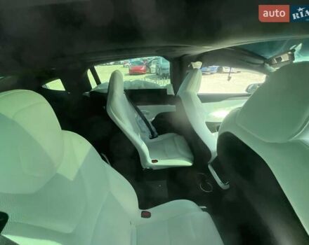 Тесла Модель Х 2025 у Рівному на Automoto.ua Сірий Тесла Модель Х, об'ємом двигуна 0 л та пробігом 12 тис. км за 42900 $, фото 47 на Automoto.ua