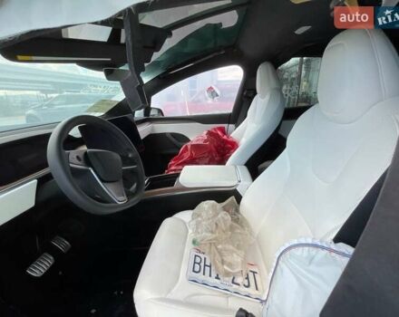 Тесла Модель Х 2025 у Рівному на Automoto.ua Сірий Тесла Модель Х, об'ємом двигуна 0 л та пробігом 12 тис. км за 42900 $, фото 5 на Automoto.ua