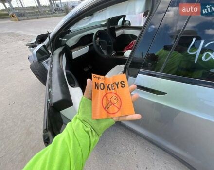 Тесла Модель Х 2025 у Рівному на Automoto.ua Сірий Тесла Модель Х, об'ємом двигуна 0 л та пробігом 12 тис. км за 42900 $, фото 43 на Automoto.ua