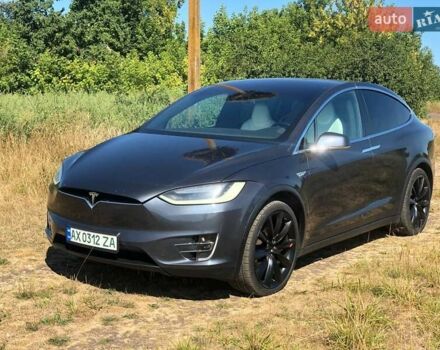 Серый Тесла Модель Х, объемом двигателя 0 л и пробегом 86 тыс. км за 37900 $, фото 1 на Automoto.ua