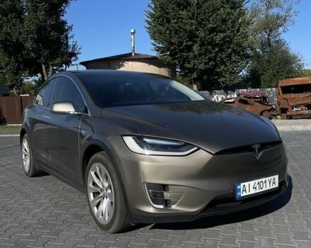 Сірий Тесла Модель Х, об'ємом двигуна 0 л та пробігом 115 тис. км за 21000 $, фото 1 на Automoto.ua