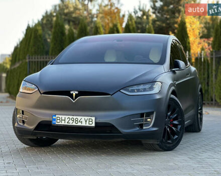 Серый Тесла Модель Х, объемом двигателя 0 л и пробегом 75 тыс. км за 25500 $, фото 1 на Automoto.ua