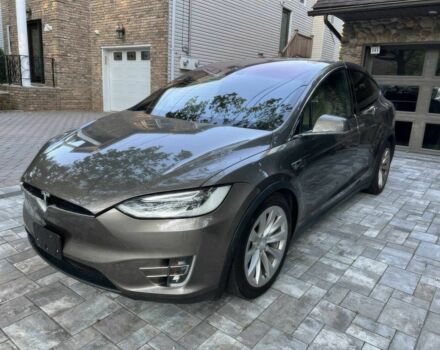 Сірий Тесла Модель Х, об'ємом двигуна 0 л та пробігом 71 тис. км за 12400 $, фото 1 на Automoto.ua