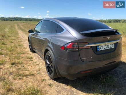 Сірий Тесла Модель Х, об'ємом двигуна 0 л та пробігом 98 тис. км за 34900 $, фото 1 на Automoto.ua
