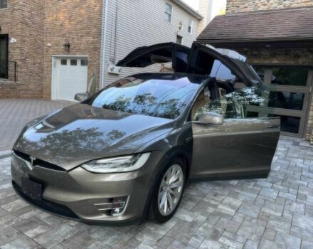 Сірий Тесла Модель Х, об'ємом двигуна 0 л та пробігом 99 тис. км за 12400 $, фото 1 на Automoto.ua