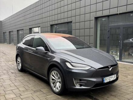 Серый Тесла Модель Х, объемом двигателя 0 л и пробегом 180 тыс. км за 22000 $, фото 1 на Automoto.ua