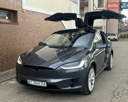 Сірий Тесла Модель Х, об'ємом двигуна 0 л та пробігом 127 тис. км за 26500 $, фото 1 на Automoto.ua