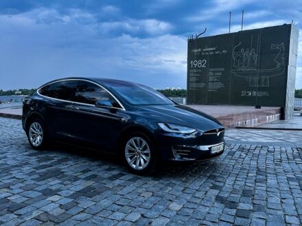 Тесла Модель Х 2017 в Киеве на Automoto.ua Серый Тесла Модель Х, объемом двигателя 0 л и пробегом 132 тыс. км за 19999 $, фото 1 на Automoto.ua