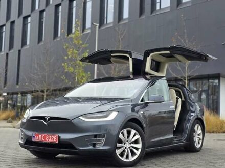 Серый Тесла Модель Х, объемом двигателя 0 л и пробегом 199 тыс. км за 18700 $, фото 1 на Automoto.ua