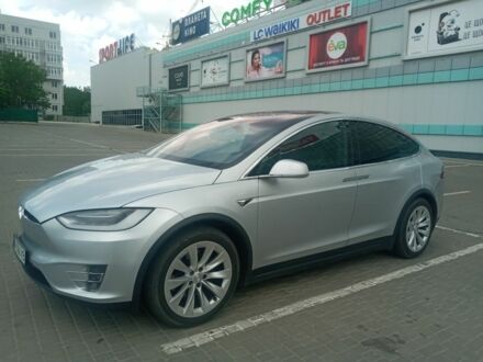 Тесла Модель Х 2017 у Одесі на Automoto.ua Сірий Тесла Модель Х, об'ємом двигуна 0 л та пробігом 105 тис. км за 28900 $, фото 1 на Automoto.ua