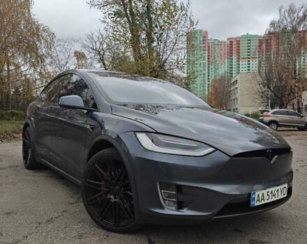 Серый Тесла Модель Х, объемом двигателя 0 л и пробегом 67 тыс. км за 35000 $, фото 1 на Automoto.ua
