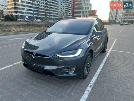 Сірий Тесла Модель Х, об'ємом двигуна 0 л та пробігом 180 тис. км за 20999 $, фото 1 на Automoto.ua