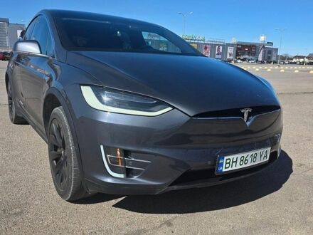 Серый Тесла Модель Х, объемом двигателя 0 л и пробегом 187 тыс. км за 21900 $, фото 1 на Automoto.ua