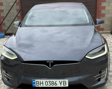 Тесла Модель Х 2018 у Одесі на Automoto.ua Сірий Тесла Модель Х, об'ємом двигуна 0 л та пробігом 115 тис. км за 23000 $, фото 1 на Automoto.ua