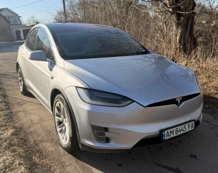 Серый Тесла Модель Х, объемом двигателя 0 л и пробегом 170 тыс. км за 24500 $, фото 1 на Automoto.ua