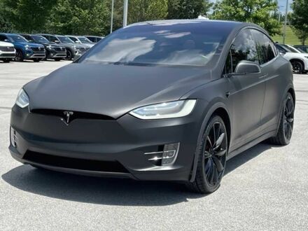 Тесла Модель Х 2018 у Житомирі на Automoto.ua Сірий Тесла Модель Х, об'ємом двигуна 0 л та пробігом 40 тис. км за 14300 $, фото 1 на Automoto.ua