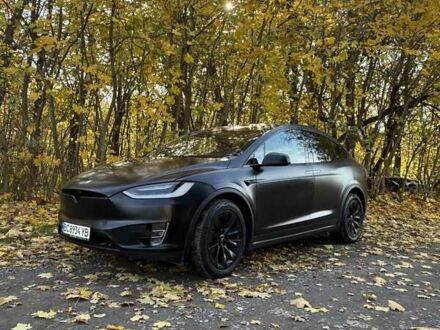 Серый Тесла Модель Х, объемом двигателя 0 л и пробегом 117 тыс. км за 28400 $, фото 1 на Automoto.ua