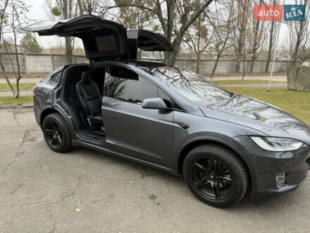 Тесла Модель Х 2019 у Києві на Automoto.ua Сірий Тесла Модель Х, об'ємом двигуна 0 л та пробігом 164 тис. км за 37000 $, фото 1 на Automoto.ua