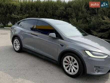 Сірий Тесла Модель Х, об'ємом двигуна 0 л та пробігом 137 тис. км за 35000 $, фото 1 на Automoto.ua