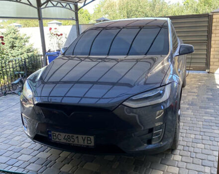 Сірий Тесла Модель Х, об'ємом двигуна 0 л та пробігом 52 тис. км за 39300 $, фото 1 на Automoto.ua