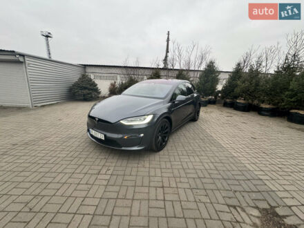Серый Тесла Модель Х, объемом двигателя 0 л и пробегом 17 тыс. км за 52500 $, фото 1 на Automoto.ua