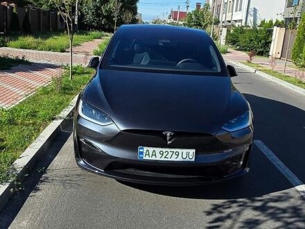 Серый Тесла Модель Х, объемом двигателя 0 л и пробегом 47 тыс. км за 51000 $, фото 1 на Automoto.ua