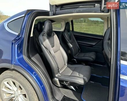 Синій Тесла Модель Х, об'ємом двигуна 0 л та пробігом 143 тис. км за 19500 $, фото 9 на Automoto.ua