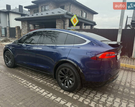 Синий Тесла Модель Х, объемом двигателя 0 л и пробегом 176 тыс. км за 23000 $, фото 2 на Automoto.ua
