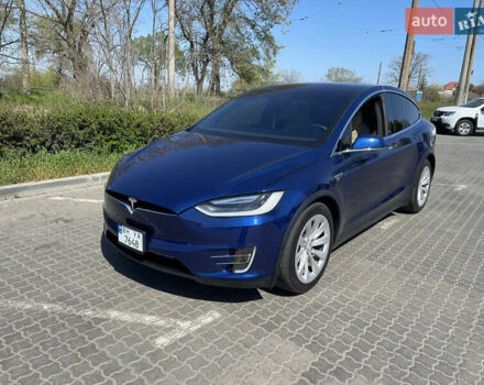 Синий Тесла Модель Х, объемом двигателя 0 л и пробегом 85 тыс. км за 21500 $, фото 6 на Automoto.ua