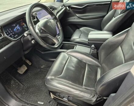 Синий Тесла Модель Х, объемом двигателя 0 л и пробегом 100 тыс. км за 23000 $, фото 25 на Automoto.ua