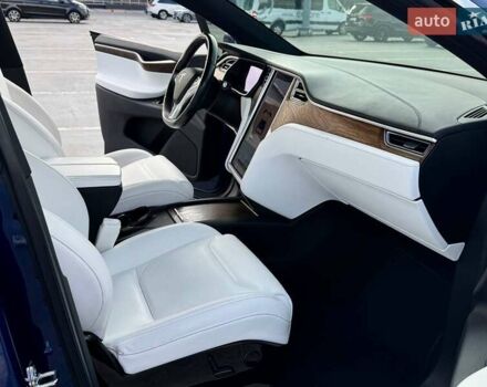 Синий Тесла Модель Х, объемом двигателя 0 л и пробегом 139 тыс. км за 18500 $, фото 22 на Automoto.ua